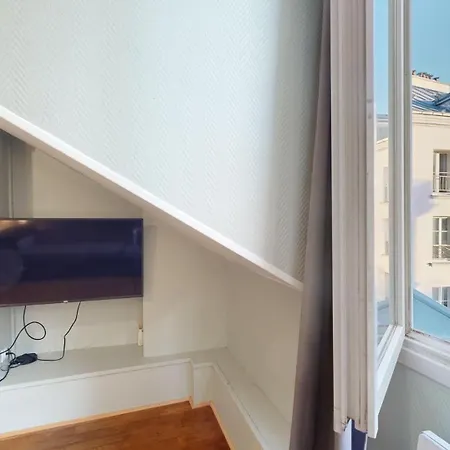 Bluestay 810 - Superbe Studio A Paris